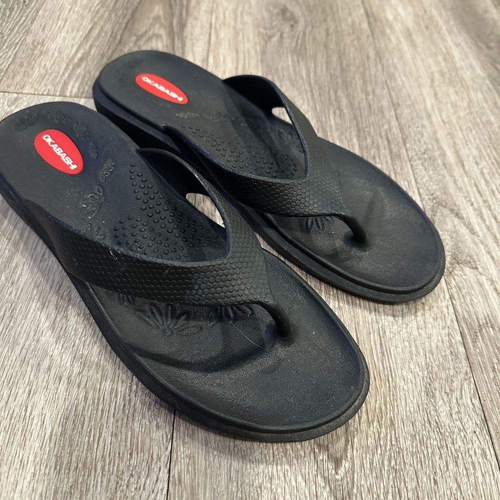 Okabashi Black Sandals